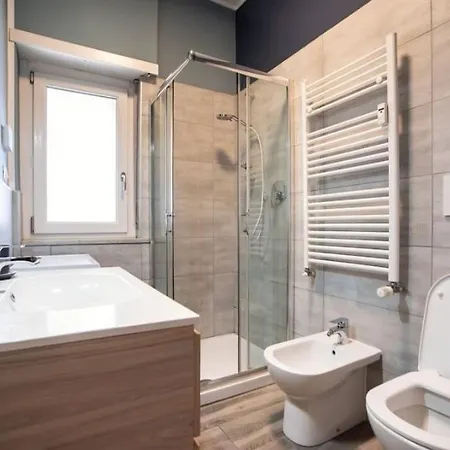Nuovo Apartament *